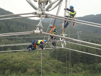 Foto Elecnor reduce casi un 62% su Índice de Frecuencia de accidentes en dos años con DuPont Sustainable Solutions.